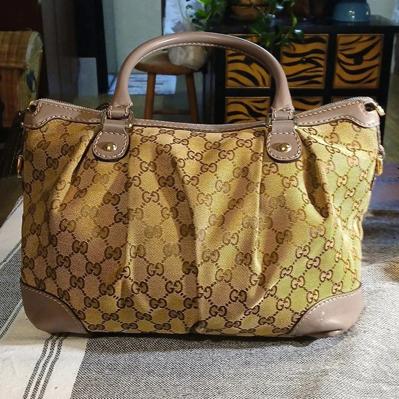 Gucci Sukey Handbag GG logos - Picture 2 of 15